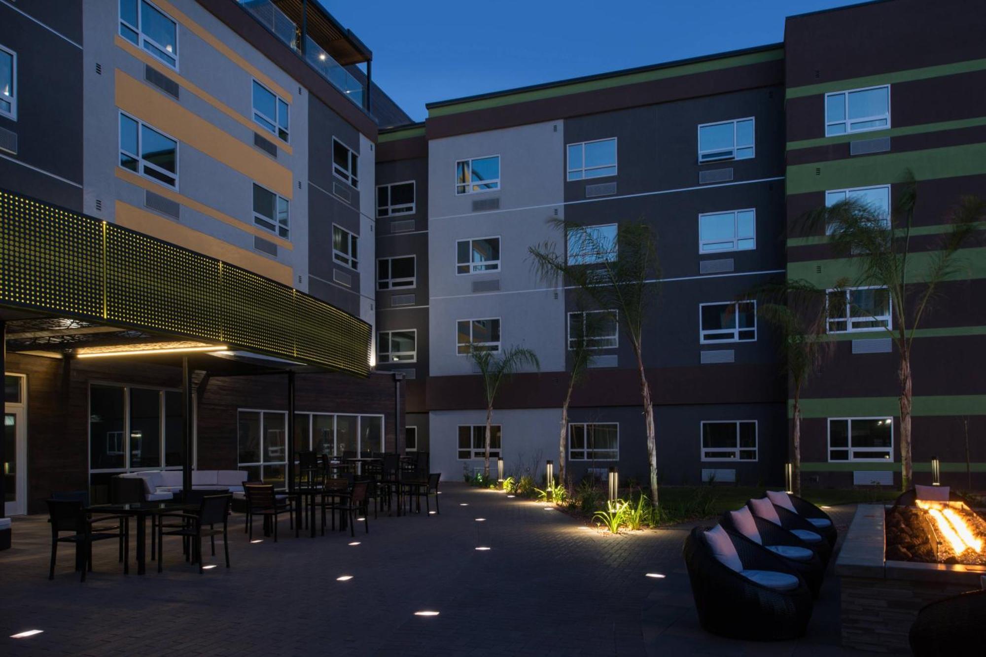 Courtyard By Marriott Temecula Murrieta Exterior foto
